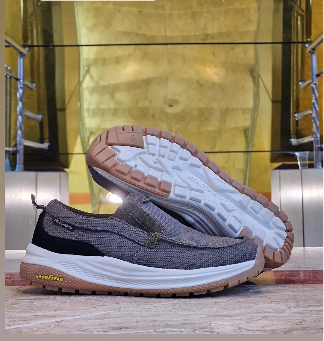 کتونی اسکیچرز اسلیپ Skechers slip lnsساخت ویتنام وارداتی سایز ۴۰الی ۴۵ فروش تکی وعمده ضمانت کیفیت کالا