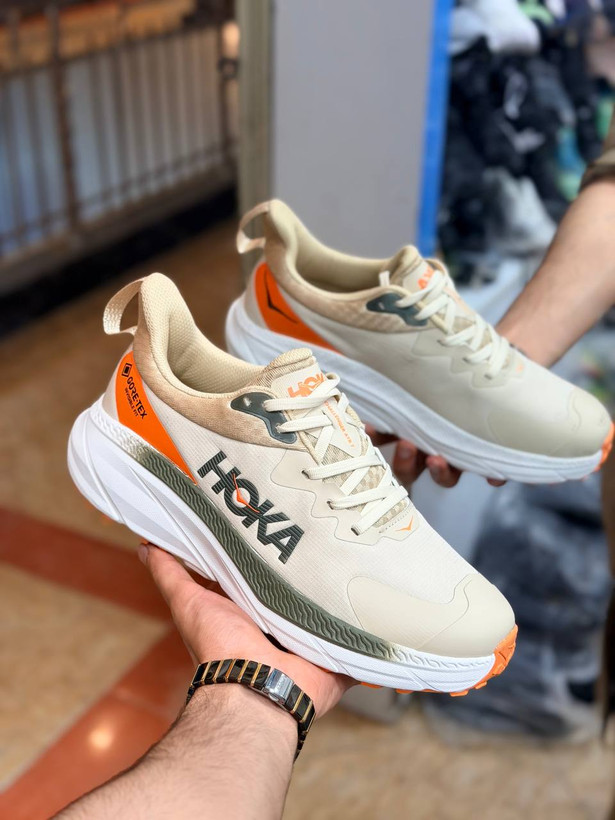کتونی مسترکوالیتی درجه ۱ هوکا چلنجر آرت ۷ hoka challenger art 7، ساخت ویتنام وارداتی سایز ۴۰الی ۴۵ بالاترین کیفیت بازار ضمانت اصالت کالا