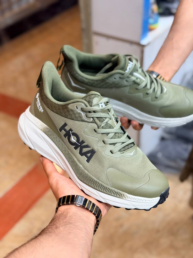 کتونی مسترکوالیتی درجه ۱ هوکا چلنجر آرت ۷ hoka challenger art 7، ساخت ویتنام وارداتی سایز ۴۰الی ۴۵ بالاترین کیفیت بازار ضمانت اصالت کالا