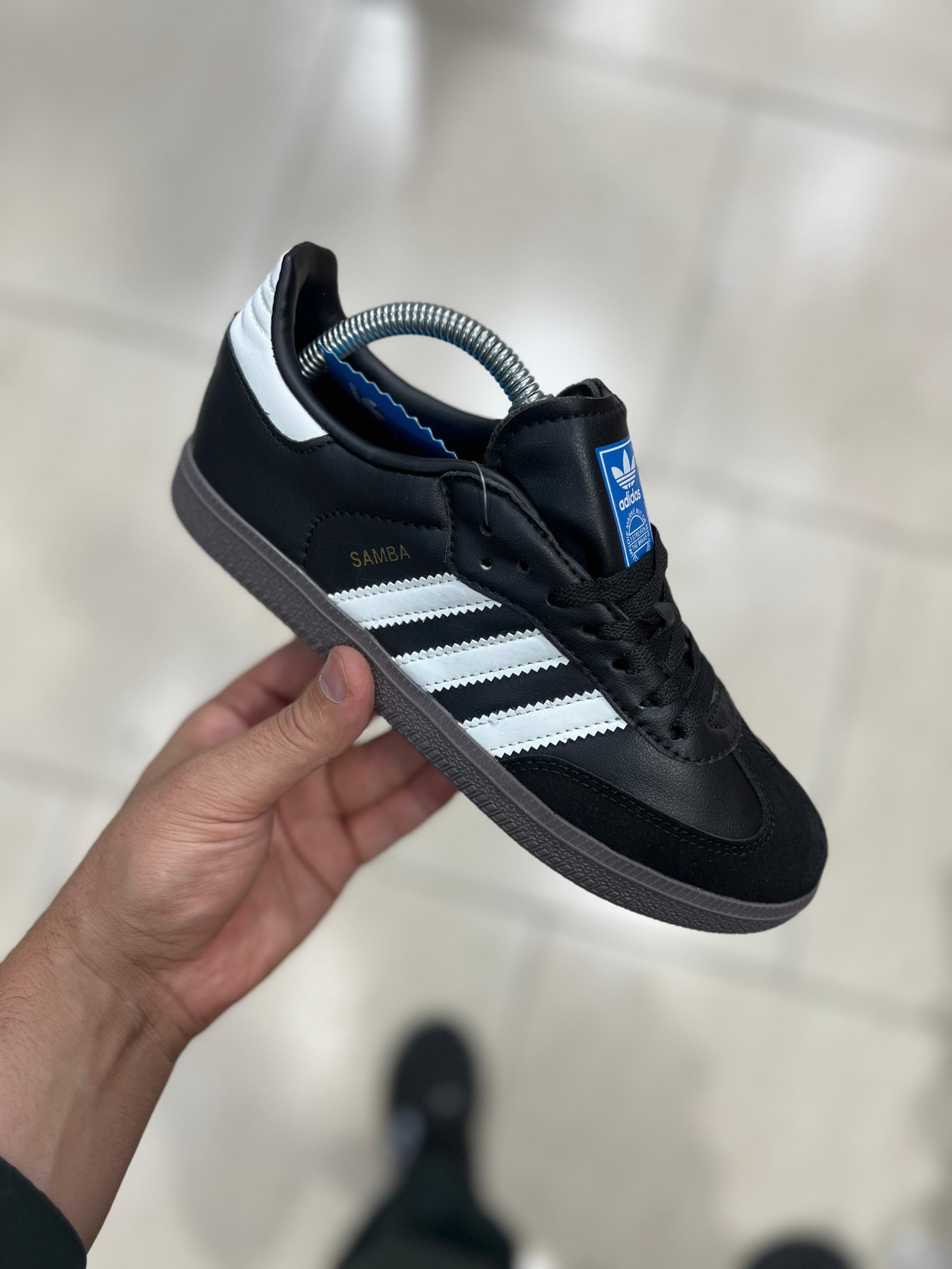 کتونی آدیداس سامبا Adidas Sambaساخت ویتنام وارداتی ست جذاب زنانه و مردانه سایز ۳۷ الی۴۵ فروش بصورت عمده و تک ضمانت کیفیت کالا