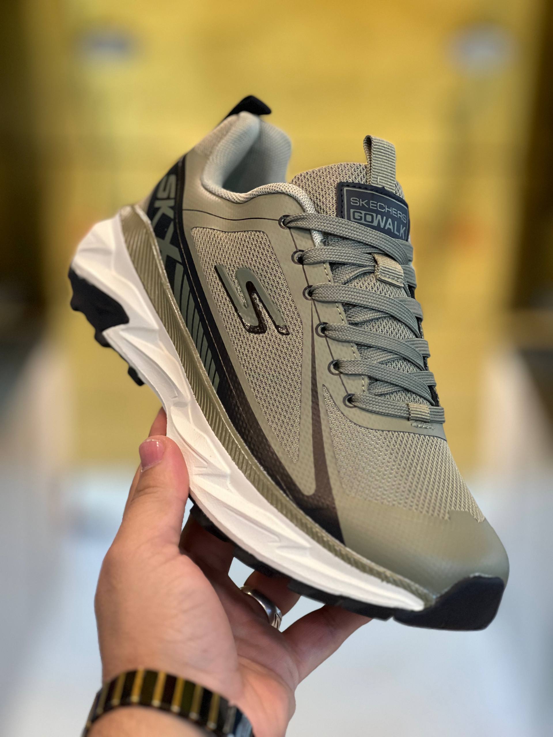 کتونی اسکیچرز مسترکوالیتی Skechers SKXساخت ویتنام وارداتی سایز۴۰ الی ۴۵فروش تکی و عمده ضمانت اصالت کالا بالاترین کیفیت درجه ۱