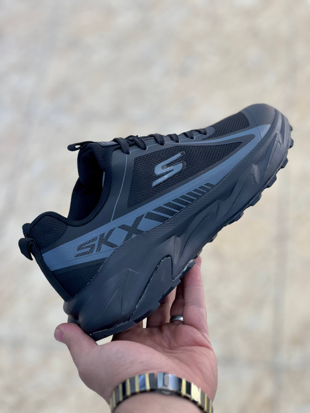 کتونی اسکیچرز مسترکوالیتی Skechers SKXساخت ویتنام وارداتی سایز۴۰ الی ۴۵فروش تکی و عمده ضمانت اصالت کالا بالاترین کیفیت درجه ۱