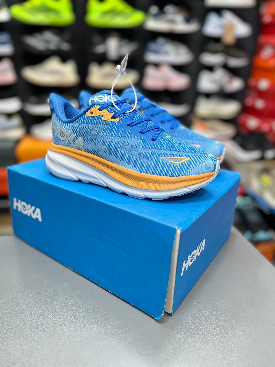خرید هوکا کلیفتون 9 مسترکوالیتیHoka Clifton 9ساخت ویتنام وارداتی سایز 40الی ۴۵فروش تکی و عمده ضمانت کیفیت کالا