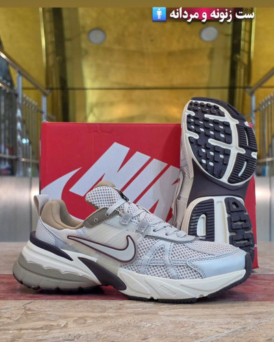 کتونی نایک وی تو کی ست زنانه ومردانه Nike V2k Runساخت ویتنام وارداتی سایز 37الی۴۵ فروش تکی و عمده پایین ترین قیمت ضمانت اصالت کالا بالاترین کیفیت مسترکوالیتی درجه ۱