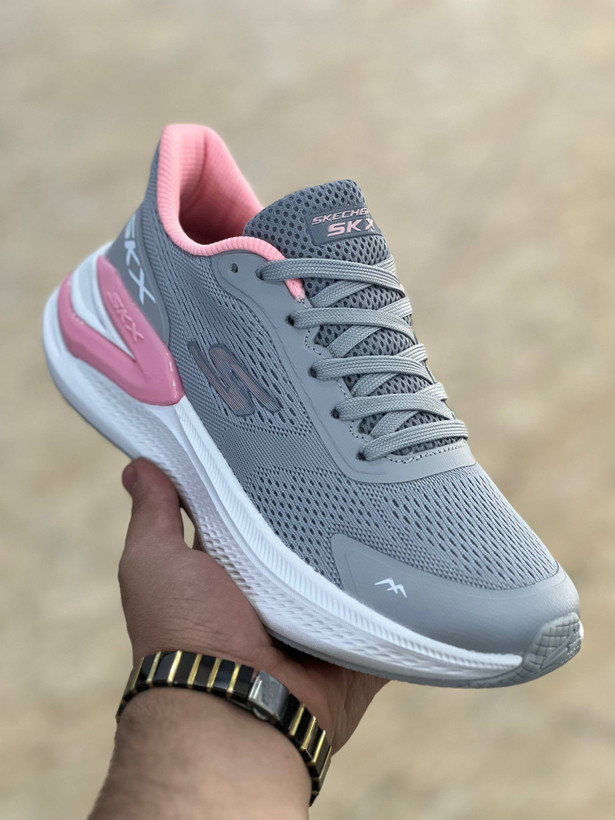 کتونی اسکیچرز مسترکوالیتی Skechers SKXساخت ویتنام وارداتی سایز۳۷ الی ۴۰فروش تکی و عمده ضمانت اصالت کالا بالاترین کیفیت درجه ۱