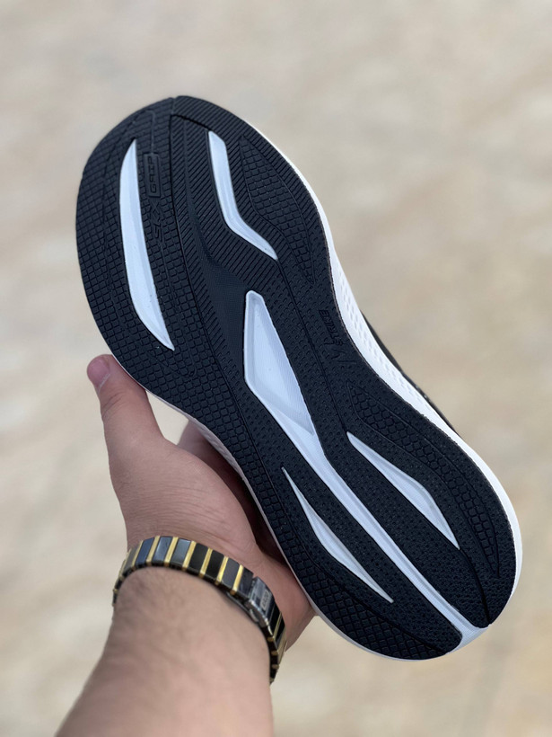 کتونی اسکیچرز مسترکوالیتی Skechers SKXساخت ویتنام وارداتی سایز۳۷ الی ۴۰فروش تکی و عمده ضمانت اصالت کالا بالاترین کیفیت درجه ۱