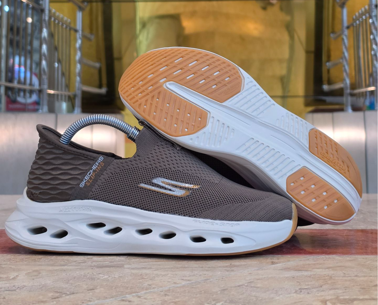 کتونی اسکیچرز بدون بند گو واک مسترکوالیتی /سایز 40 الی 45/Skechers Go Walk/ فروش عمده و تک