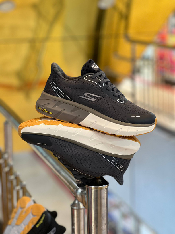 کتونی اسکیچرز آرچ فیت اسلیپ اینز با زیره گود یرSkechers Archfit Slip-insساخت ویتنام وارداتی سایز۴۰ الی ۴۵فروش تکی و عمده ضمانت کیفیت کالا