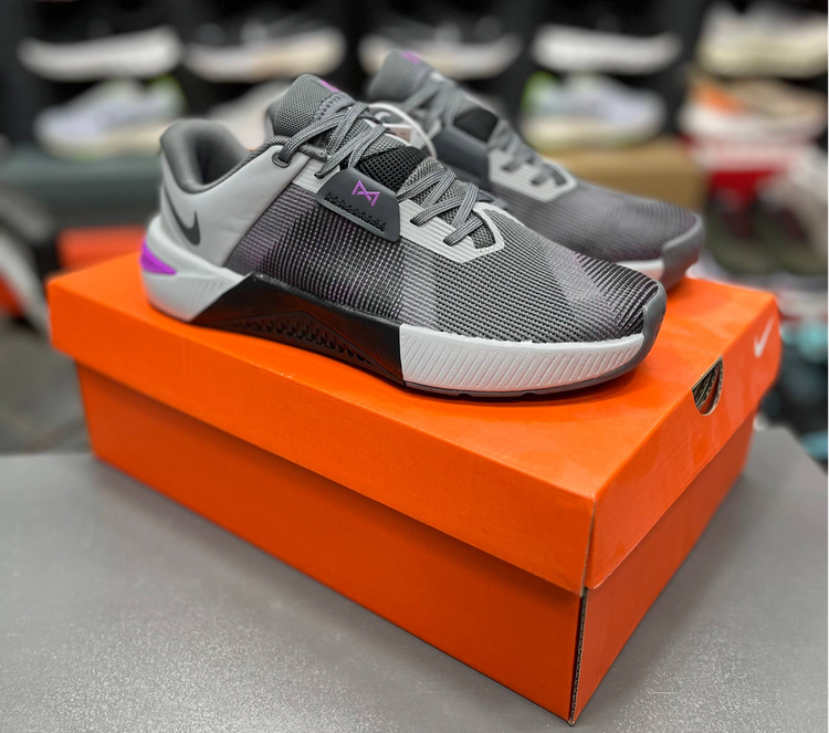 کتونی نایک متکان ۱۰ مسترکوالیتی Nike Metcon ۱۰ساخت ویتنام وارداتی سایز۳۷ الی ۴۵ ست زنانه و مردانه فروش تکی و عمده ضمانت اصالت کالا بالاترین کیفیت پایین ترین قیمت