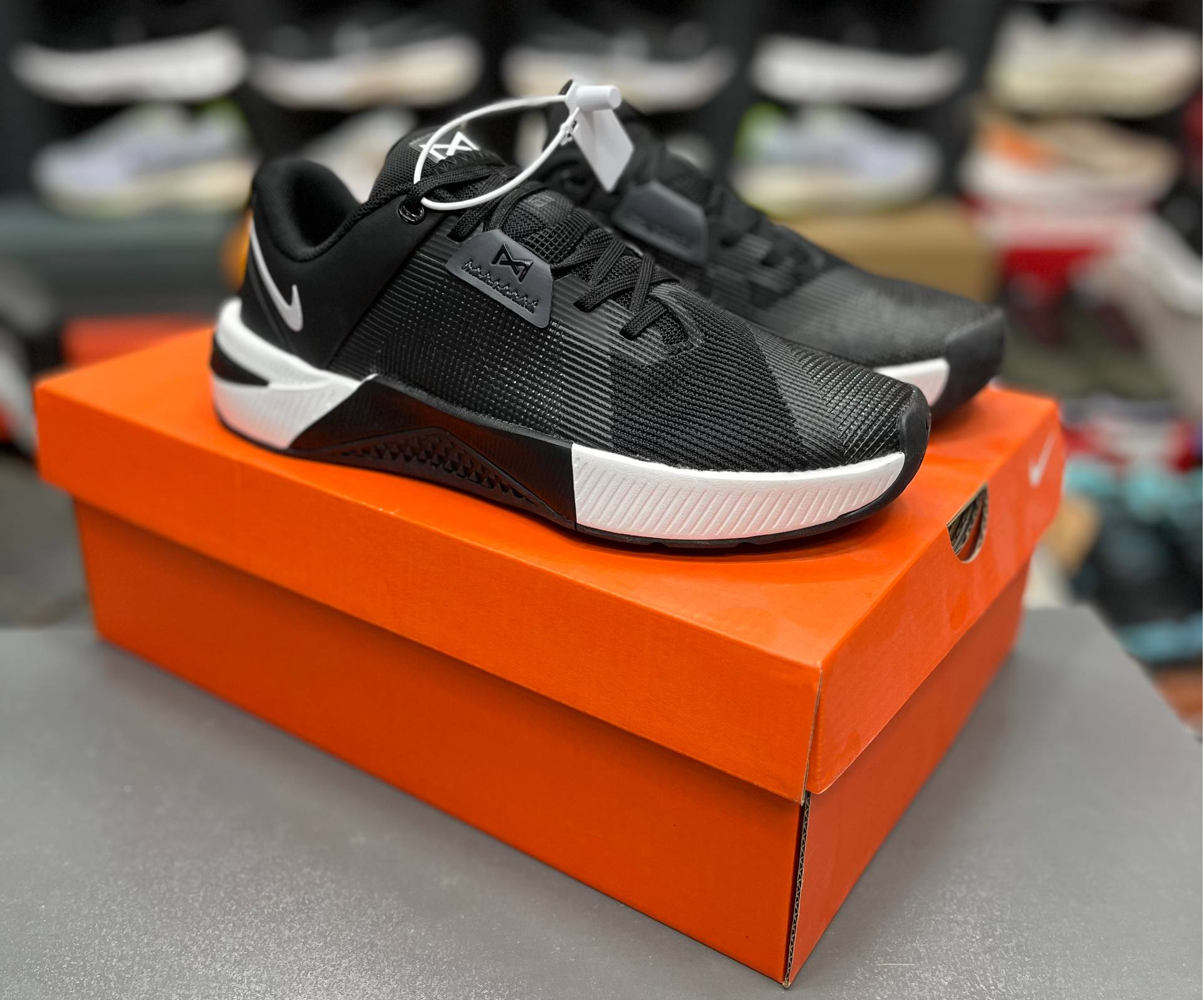 کتونی نایک متکان ۱۰ مسترکوالیتی Nike Metcon ۱۰ساخت ویتنام وارداتی سایز۳۷ الی ۴۵ ست زنانه و مردانه فروش تکی و عمده ضمانت اصالت کالا بالاترین کیفیت پایین ترین قیمت