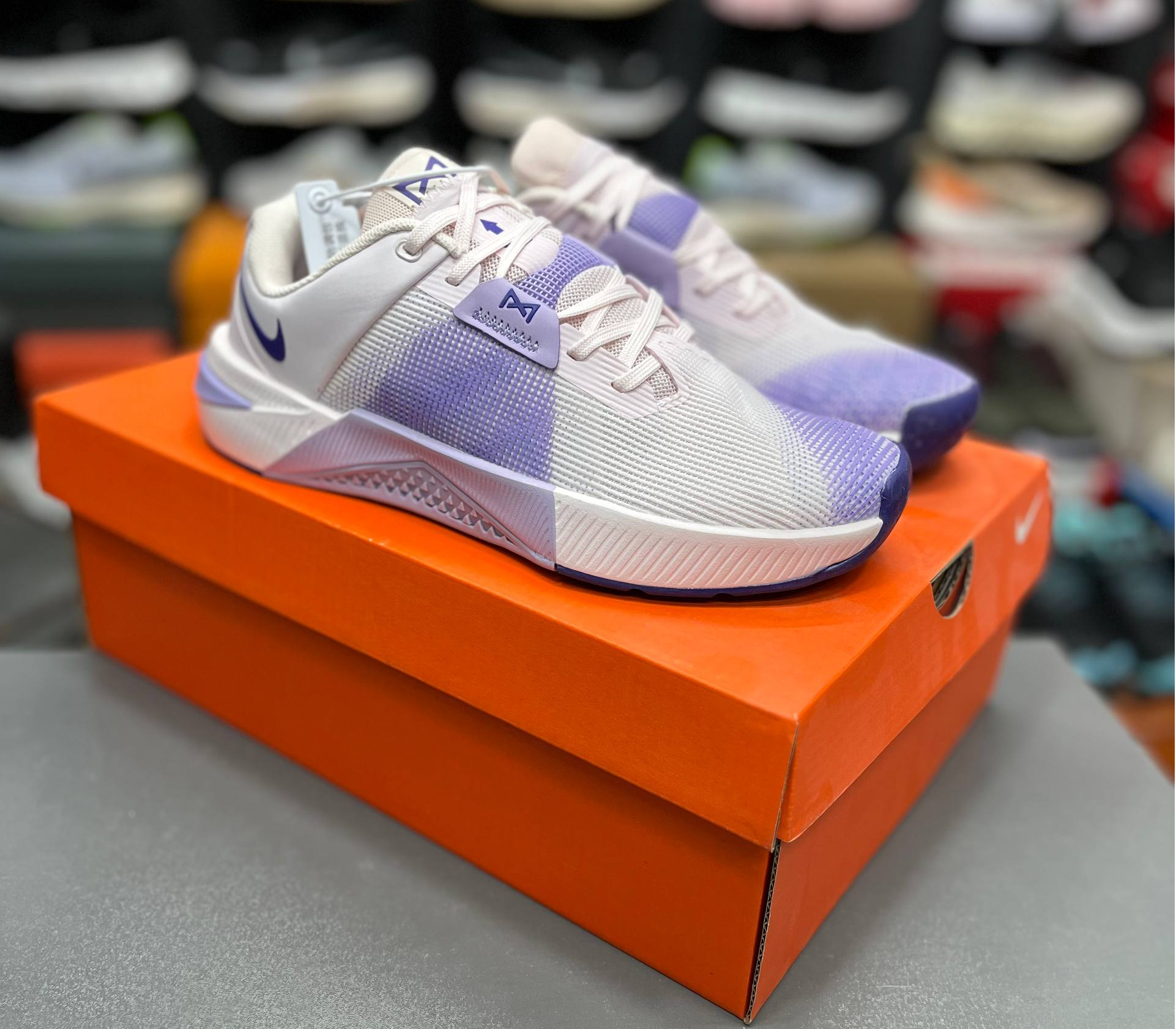 کتونی نایک متکان ۱۰ مسترکوالیتی Nike Metcon ۱۰ساخت ویتنام وارداتی سایز۳۷ الی ۴۵ ست زنانه و مردانه فروش تکی و عمده ضمانت اصالت کالا بالاترین کیفیت پایین ترین قیمت