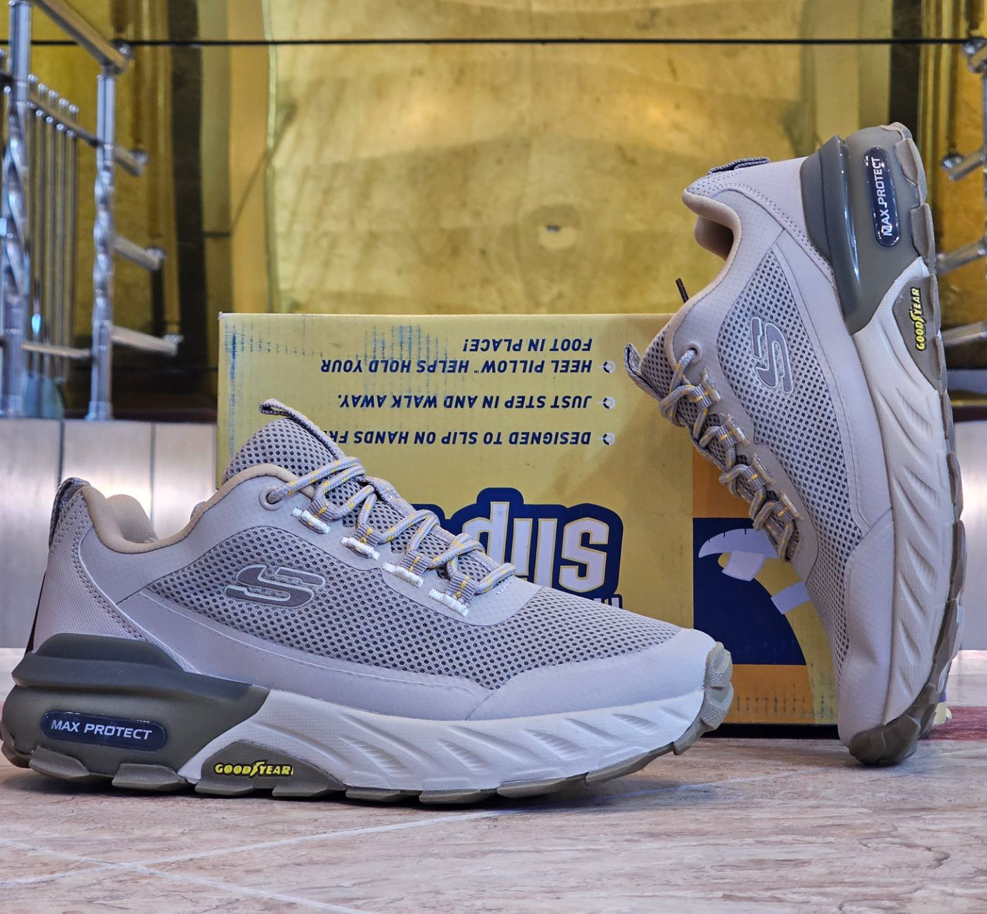 کتونی اسکیچرز مکس پروتکت مسترکوالیتیSkechers Max Protectساخت ویتنام وارداتی سایز ۴۰ الی ۴۵بالاترین کیفیت پایین ترین قیمت ضمانت اصالت کالا فروش تکی و عمده