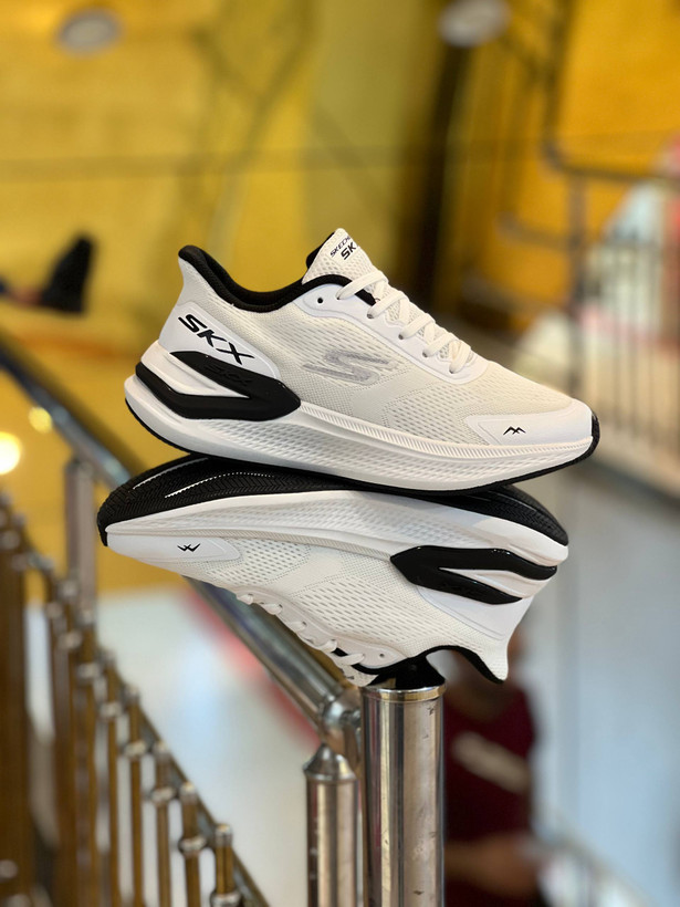 کتونی اسکیچرزSKXمسترکوالیتی Skechers SKXساخت ویتنام وارداتی سایز40الی ۴۵فروش تکی و عمده ضمانت اصالت کالا بالاترین کیفیت درجه ۱