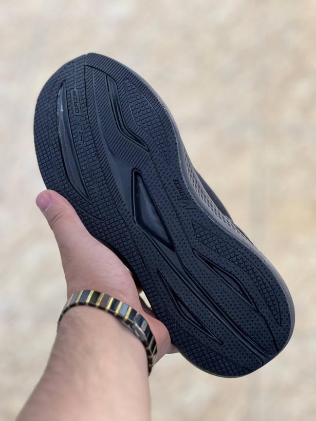کتونی اسکیچرزSKXمسترکوالیتی Skechers SKXساخت ویتنام وارداتی سایز40الی ۴۵فروش تکی و عمده ضمانت اصالت کالا بالاترین کیفیت درجه ۱