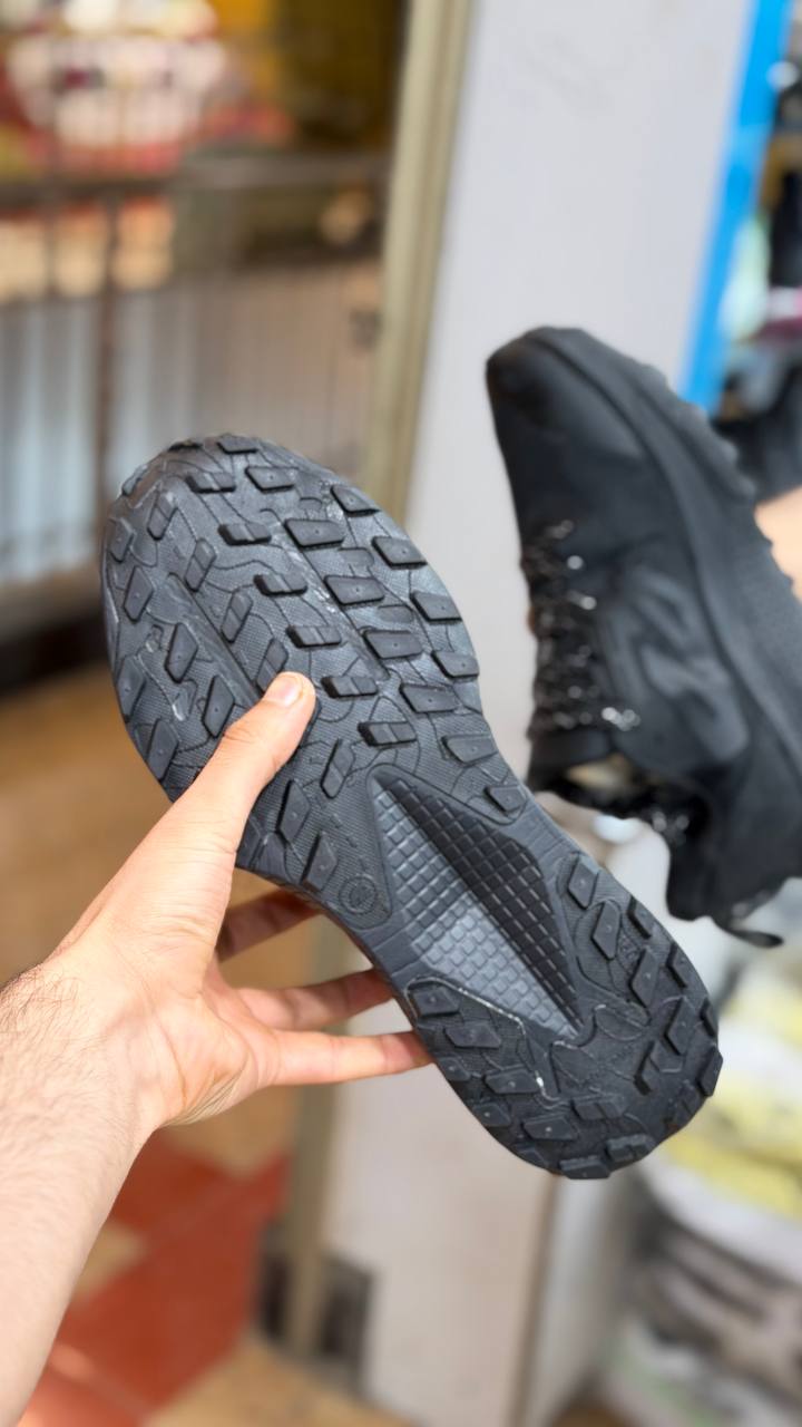 کتونی وارداتی نورث فیس آلتامسا ۵۰۰ مسترکوالیتی North Face Altamesa 500ساخت ویتنام سایز ۴۰ الی ۴۵ضمانت اصالت کالافروش تکی و عمده پایین ترین قیمت بالاترین کیفیت درجه ۱