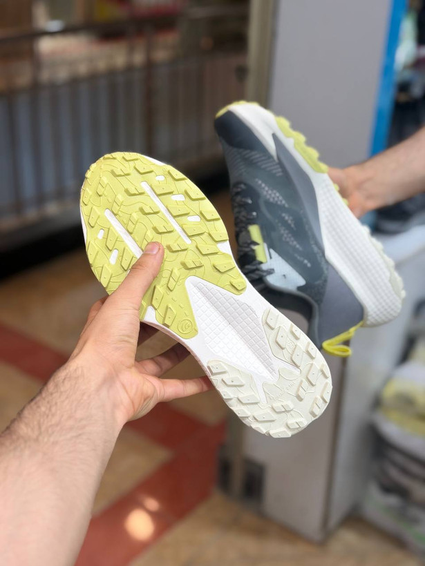 کتونی وارداتی نورث فیس آلتامسا ۵۰۰ مسترکوالیتی North Face Altamesa 500ساخت ویتنام سایز ۴۰ الی ۴۵ضمانت اصالت کالافروش تکی و عمده پایین ترین قیمت بالاترین کیفیت درجه ۱