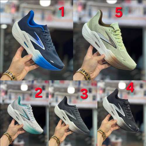 کتونی وارداتی بروکس هایپریون مکس مسترکوالیتی Brooks Hyperion Maxساخت ویتنام وارداتی سایز۴۰الی ۴۵فروش تکی و عمده ضمانت کیفیت کالا