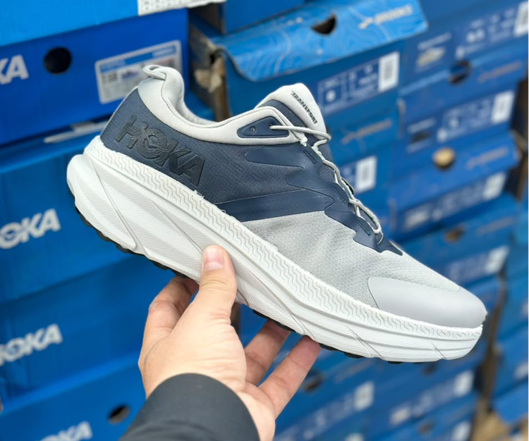 کتونی هوکا ترنسپورت مسترکوالیتی HOKA Transport goretexساخت ویتنام وارداتی زیره ویبرام ضد آب کیفیت عالی سایز 40 الی ۴۵فروش تکی و عمده ضمانت کیفیت کالا