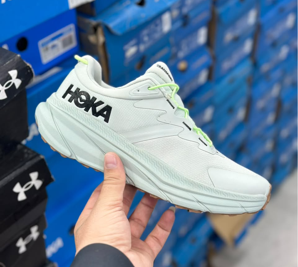 کتونی هوکا ترنسپورت مسترکوالیتی HOKA Transport goretexساخت ویتنام وارداتی زیره ویبرام ضد آب کیفیت عالی سایز 40 الی ۴۵فروش تکی و عمده ضمانت کیفیت کالا