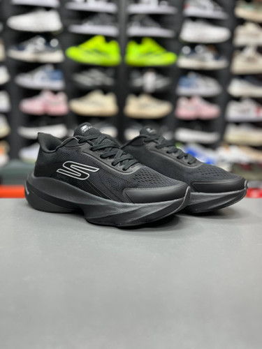 اسکیچرز هایپربوست کربن مسترکوالیتیskechers Hyper Burstساخت ویتنام وارداتی سایز ۴۰ الی ۴۵فروش تکی و عمده ضمانت کیفیت کالا