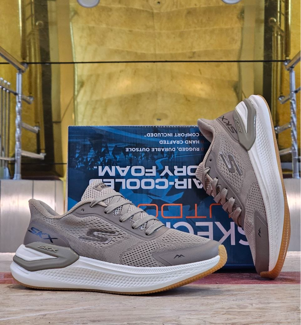 کتونی وارداتی اسکیچرز اس کای ایکس مسترکوالیتی Skechers SKXساخت ویتنام وارداتی سایز40الی ۴۵فروش تکی و عمده ضمانت اصالت کالا بالاترین کیفیت درجه ۱