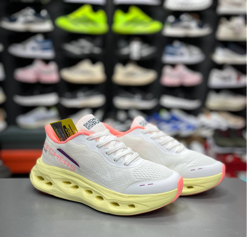 کتونی اسکیچرز اسلیپ بند دار مسترکوالیتیSkechers Slip_Insساخت ویتنام وارداتی سایز ۳۷الی۴۰ بالاترین کیفیت ضمانت اصالت کالا فروش تکی و عمده