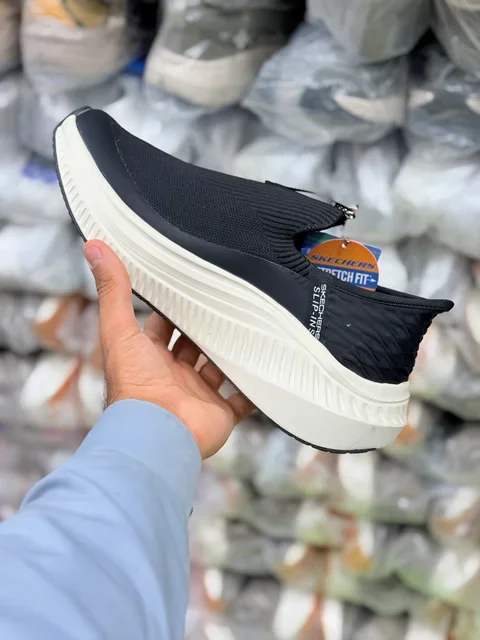 کتونی اسکیچرز بدون بند اسلیپ امو مسترکوالیتیSkechers Slip Ins Uomoساخت ویتنام وارداتی سایز ۴۰ الی ۴۵طبی و سبک و راحت فروش تکی و عمده ضمانت کیفیت کالا