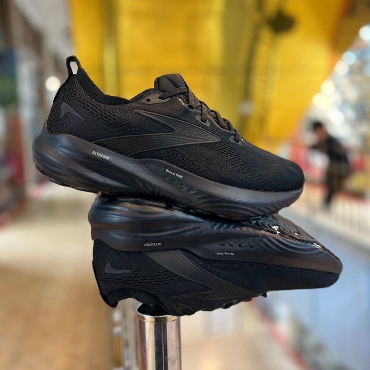 کتونی وارداتی بروکس گلیسرین ۲۱مسترکوالیتی Brooks Glycerin GTS 21ساخت ویتنام وارداتی سایز ۴۰الی ۴۵ فروش تکی و عمده ضمانت اصالت کالا بالاترین کیفیت درجه ۱