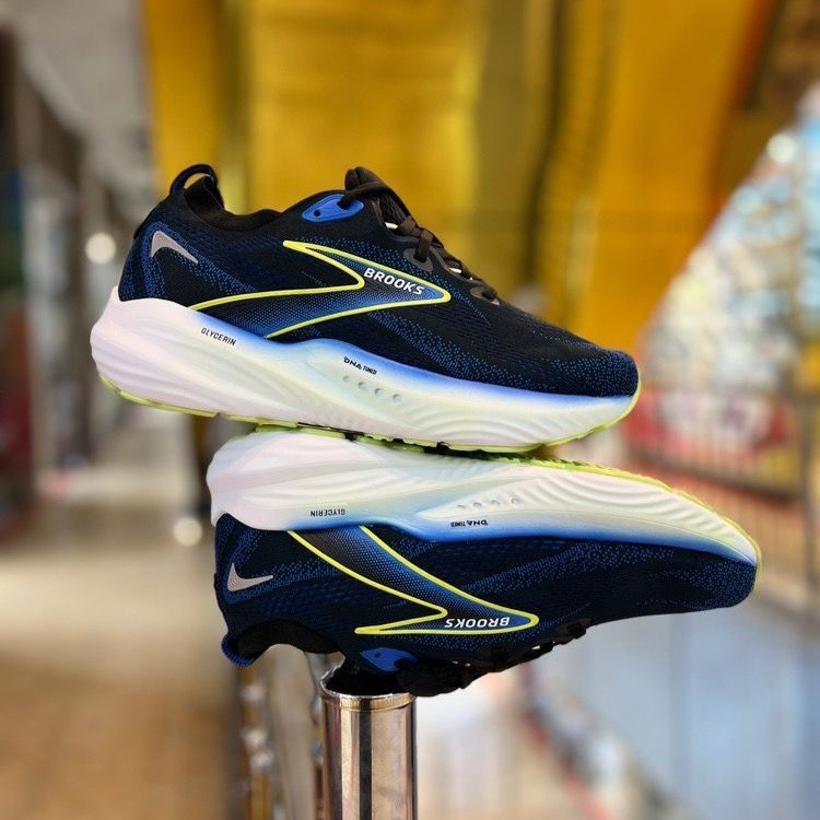 کتونی وارداتی بروکس گلیسرین ۲۱مسترکوالیتی Brooks Glycerin GTS 21ساخت ویتنام وارداتی سایز ۴۰الی ۴۵ فروش تکی و عمده ضمانت اصالت کالا بالاترین کیفیت درجه ۱