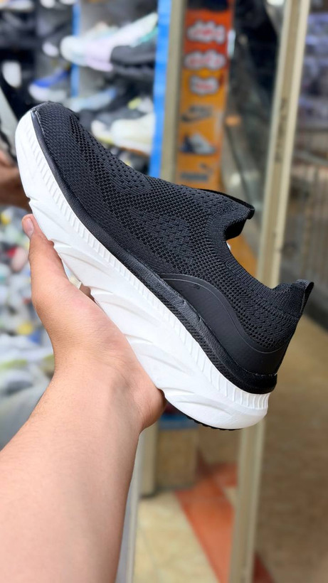 کتونی وارداتی اسکیچرز بدون بند مموری فوم سبک و طبی و راحت مستر کوالیتیSkechers Slip _Ins Ultra Go Sole Memory Foamساخت ویتنام وارداتی سایز۳۷_۳۸_۳۹_۴۰فروش تکی و عمده ضمانت و کیفیت کالا