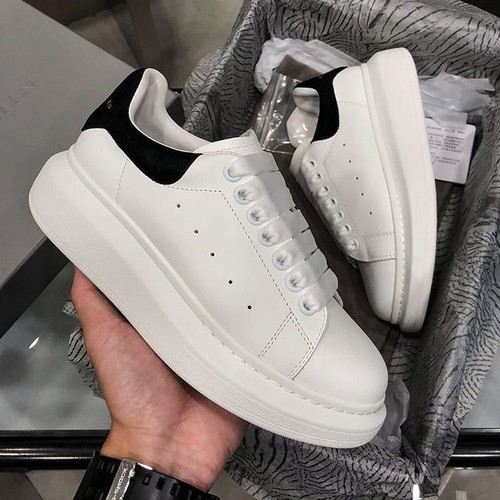 کتونی وارداتی الکساندر مک کوئین مسترکوالیتیAlexander McQueen Sneakersساخت ویتنام وارداتی سایز۴۰ الی ۴۵فروش تکی و عمده ضمانت کیفیت کالا