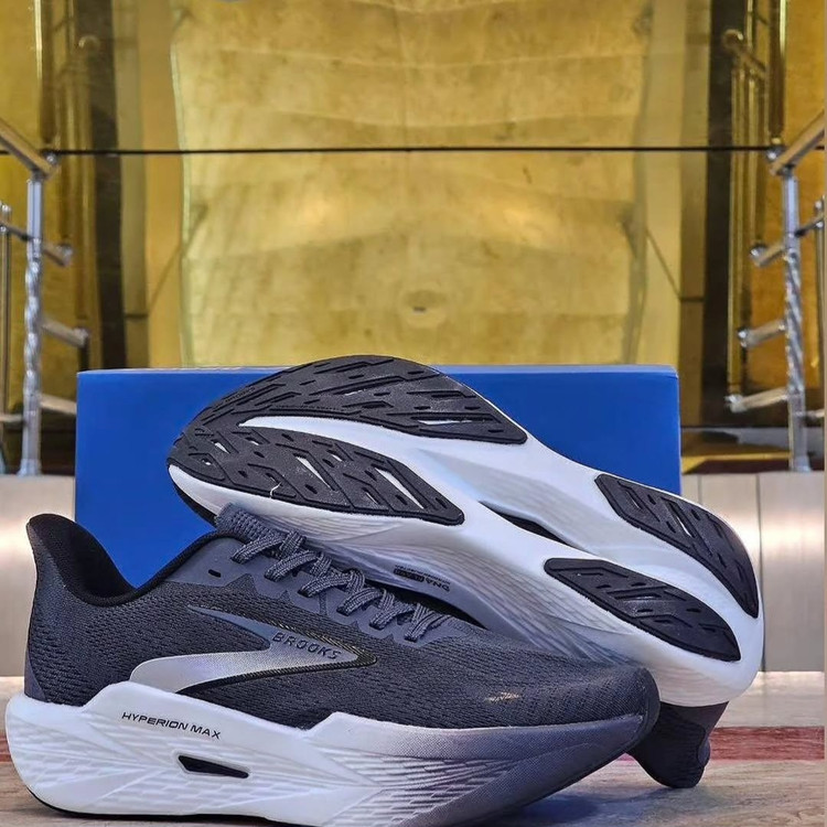 کتونی وارداتی بروکس هایپریون مکس مسترکوالیتی Brooks Hyperion Maxساخت ویتنام وارداتی سایزبندی 40الی ۴۵ضمانت کیفیت کالافروش تکی و عمده