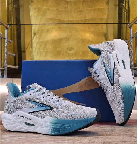 کتونی وارداتی بروکس هایپریون مکس مسترکوالیتی Brooks Hyperion Maxساخت ویتنام وارداتی سایزبندی 40الی ۴۵ضمانت کیفیت کالافروش تکی و عمده