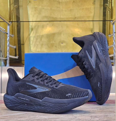 کتونی وارداتی بروکس هایپریون مکس مسترکوالیتی Brooks Hyperion Maxساخت ویتنام وارداتی سایزبندی 40الی ۴۵ضمانت کیفیت کالافروش تکی و عمده