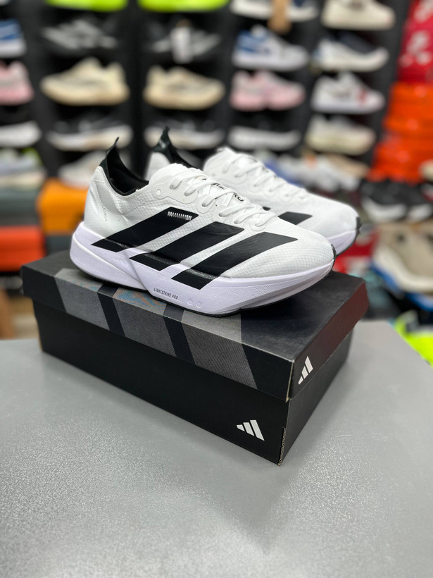 کتونی آدیداس آدی زیرو آدیوس پرو4 مسترکوالیتی Adidas Adizero Adios Pro4ساخت ویتنام وارداتی سایز40 الی ۴۵ ضمانت کالا فروش تکی و عمده بالاترین کیفیت پایین ترین قیمت