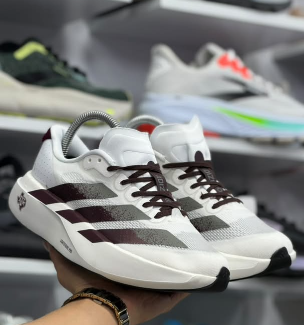 کتونی وارداتی آدیداس ادیزیرو مسترکوالیتی Adidas Adizero EVOSLساخت ویتنام سایز ۳۷ الی ۴۵ ست جذاب زنانه و مردانه ضمانت کیفیت کالا فروش تکی و عمده