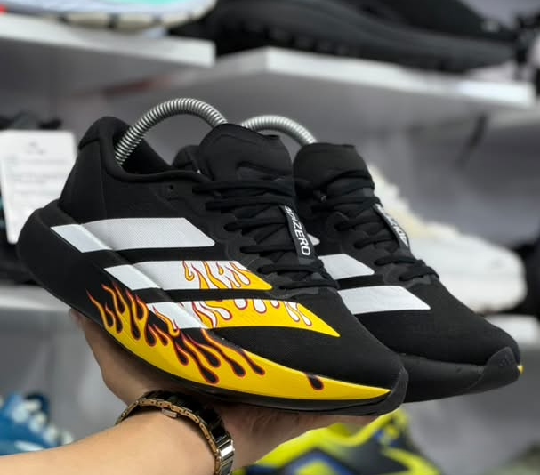 کتونی وارداتی آدیداس ادیزیرو مسترکوالیتی Adidas Adizero EVOSLساخت ویتنام سایز ۳۷ الی ۴۵ ست جذاب زنانه و مردانه ضمانت کیفیت کالا فروش تکی و عمده