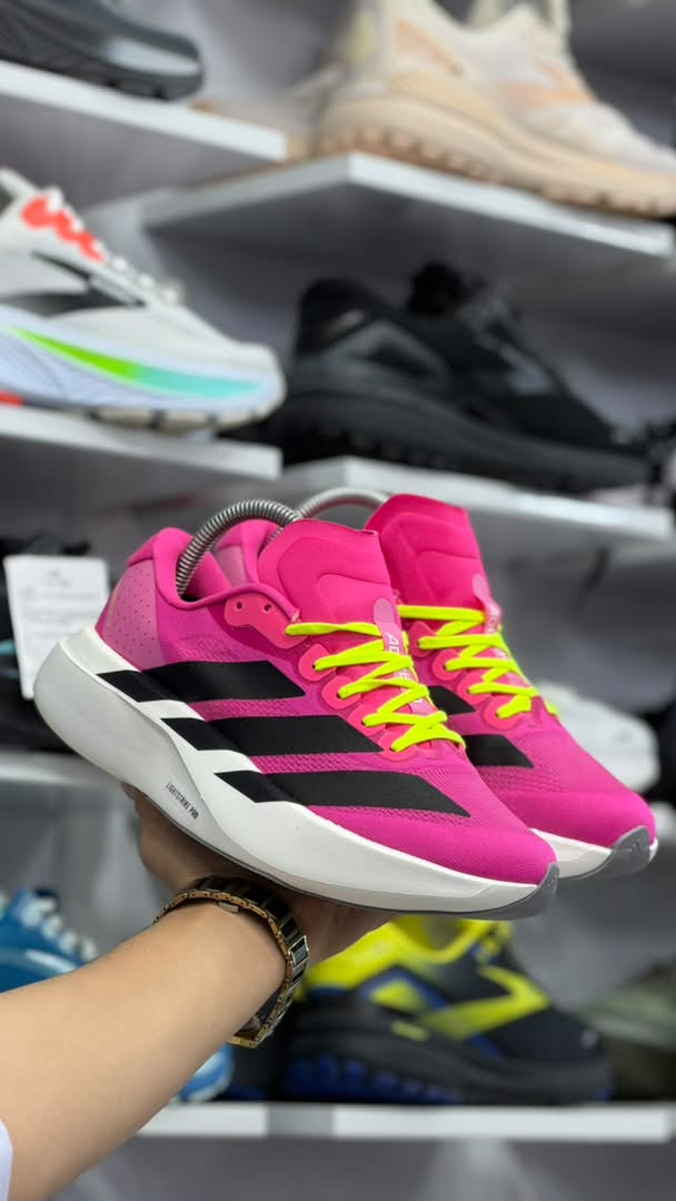 کتونی وارداتی آدیداس ادیزیرو مسترکوالیتی Adidas Adizero EVOSLساخت ویتنام سایز۳۷ الی ۴۰ضمانت کیفیت کالا فروش تکی و عمده