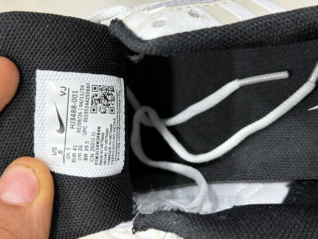 کتونی وارداتی نایکP-6000مسترکوالیتی Nike P-6000ساخت ویتنام وارداتی سایز40 الی ۴۵ ضمانت کیفیت کالا فروش تکی و عمده