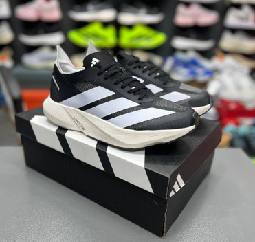 کتونی آدیداس آدی زیرو پرو4 مسترکوالیتی Adidas Adizero Pro4ساخت ویتنام وارداتی سایز40 الی ۴۵ ضمانت کالا فروش تکی و عمده بالاترین کیفیت پایین ترین قیمت
